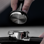 ⁦IKAPE V5 Coffee Tamper, Click Espresso Calibrated Tamper Sound Feedback⁩ - الصورة ⁦3⁩