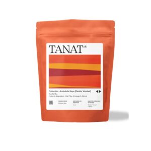 Cream Black Cute Clean Beauty Products Mockup Instagram Post.zip